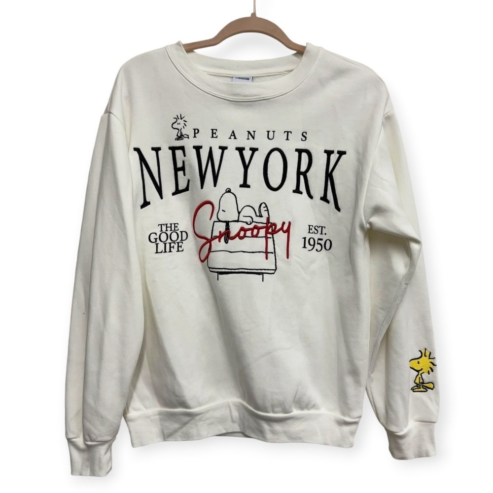 Peanuts Snoopy New York Sweatshirt Women's M White Woodstock Embroidered Sleeve